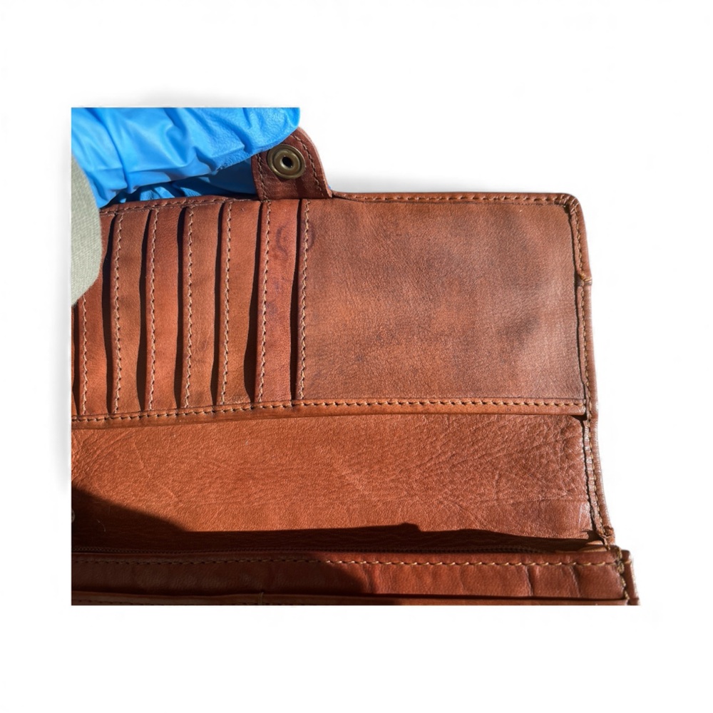 Brown Leather Clutch Wallet with Anchor Detail - Picture 5 of 14